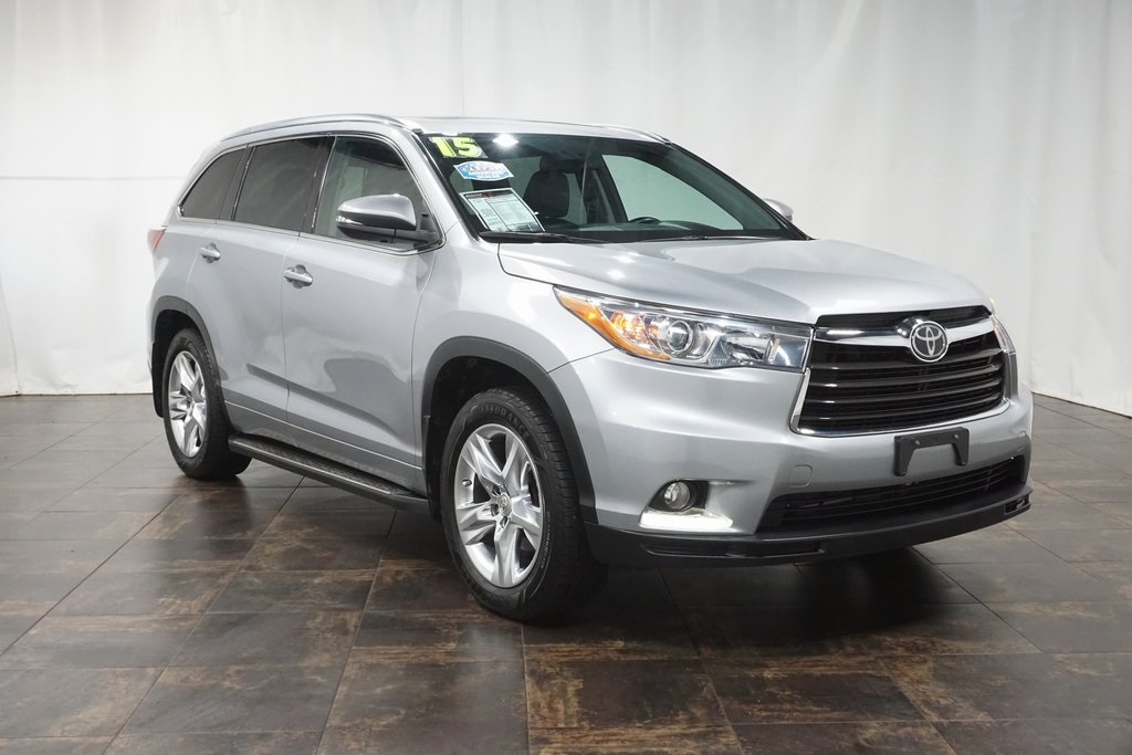 Pre-owned 2015 Toyota Highlander Limited Platinum V6 4d Sport Utility 